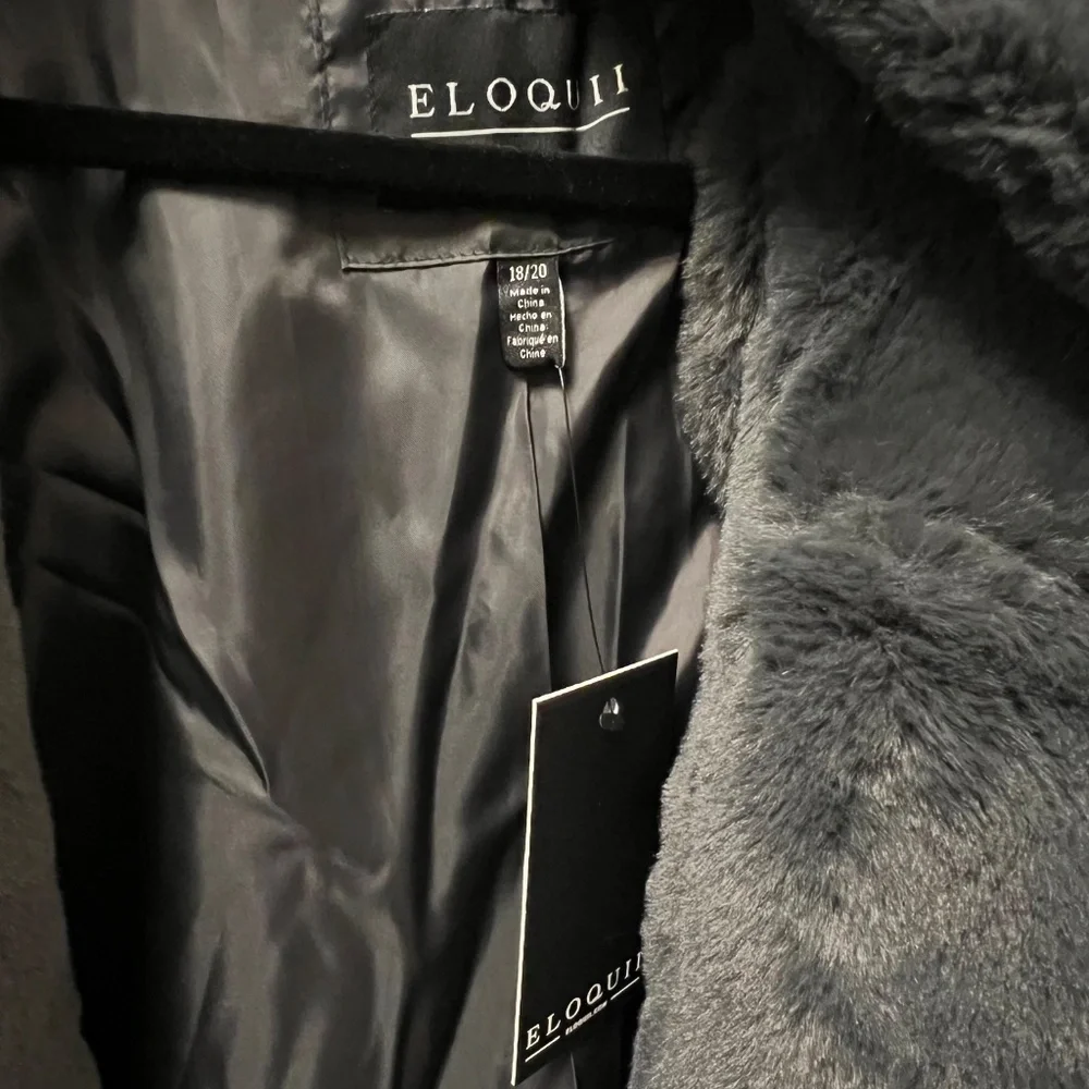 Faux Fur Coat - Picture 4 of 4